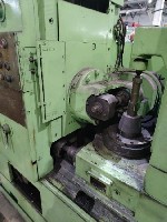 53А30 зуборезный станок
53А30 зубофрезерный станок,  пр – во станко завод им.  Коминтерна Витебск,  основные характеристики Ф 320 мм.  модуль 6 мм.  станок в рабочем,  комплектном состоянии,  есть ос ...