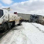 Компания «Рубин» оказывает услуги эвакуации грузовых автомобилей,  автобусов и сельхоз-техники круглосуточно.  
В любой точке Челябинской области и близ лежащих районов.  
Наберите наш номер +7922-7 ...