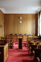 Национальная Юридическая Коллегия предлагает услуги по судебному представительству по административным делам.  Наши юристы помогут вам защитить ваши права и интересы в административных спорах.  
Преи ...