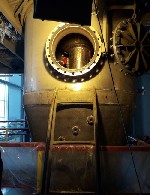 Футеровка внутренней поверхности колонн,  емкостей и т.  д.  Футеровка из стеклопластика представляет собой бесшовное защитное покрытие толщиной от 5 мм,  устойчивое к химическому воздействию агрессив ...