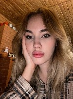 Представь меня в кружевном белье у зеркала.  Я медленно поворачиваюсь,  изучая своё отражение.  .  .  И думаю о взгляде,  который будет ещё жарче.  Хочешь стать этим взглядом? 🪞😈 
Позвони мне🔥😈
🌶Тру ...