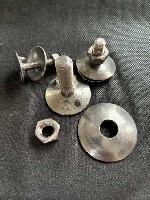 Предлагаем норийные болты из нержавеющей стали AISI 316 (A4) со склада в наличии.  Это профессиональное решение для норий,  элеваторов и транспортёров,  где особенно важны прочность,  коррозионная сто ...