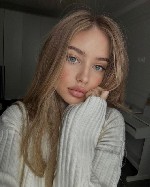 Мне всегда нравились знакомства,  в которых есть место улыбкам,  красивым взглядам и ощущению,  что вечер может сложиться особенно удачно.  Люблю мужчин,  которые умеют быть внимательными,  галантными ...