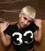 Физически сильная девушка познакомиться с пслушным парнем.  Встречусь с фетишистом.  Мой телеграм @Vostao ...