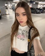 Студентка-отличница.  .  .  Сегодня свободна для того,  чтобы заняться сексуальным воспитанием.  .  .  Ищу зрелого и щедрого на ласки и комплименты учителя.  .  .  .  ))) Буду нежной и пушистой кошечк ...