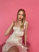 Девушка, ищу парня объявление но. 3460834: Скучно одному? ПОДАРОК ПОДАРОК ПОДАРОК