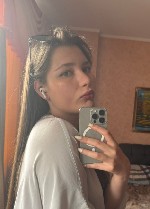 Лёжа в постели,  я часто думаю о крепких руках на моих бёдрах.  О том,  как тело выгибается от удовольствия.  Я очень чувствительная и отзывчивая.  .  .  Готова рассказать подробнее.  🔥💦
Позвони мне🔥 ...