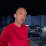 Привет,  я парень русский рост 190,  спорт.  москвич,  не женат,  познакомлюсь с девушкой 18+,  минет за мп,  дружба,  отношения,  взаимопонимание.  .  .  открытость,  честность! ...