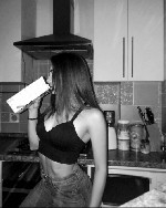 Познакомлюсь с мужчиной,  приличным и адекватным,  от 35 лет.  
Я стройная,  ухоженная,  с красивой грудью ...