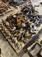 Чека тормозной колодки 100.40.014
Аппарат поглощающий Ш2в-90
Балочка центрирующая 106.00.011
Валик подъемника автосцепки 106.01.017
Замок автосцепки 106.01.002
Замкодержатель автосцепки 106.01.00 ...