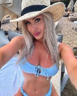 Молодая и сексуальная девушка💋💋 Обожаю жаркий секс,  приглашай в гости) Твою чудеса своим ротиком😋🥰Подарю незабываемый отдых) Я люблю то,  чем занимаюсь и ты это почувствуешь.  Обожаю экспериментирова ...