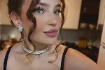 В моей жизни всегда есть место для новых знакомств,  красивых разговоров и приятных эмоций.  Буду рада познакомиться с интересным мужчиной.  @Lizzie_mng ...