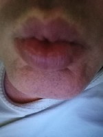 Пассивная сучка.  
С удовольствием отсосу в вашем авто.  
Сосу глубоко,  глотаю,  могу пару раз,  любой каприз в орале.  Без коммерции.  
Нация не важна,  лиш бы был ухоженным и хорошо пахнул.  
Т ...