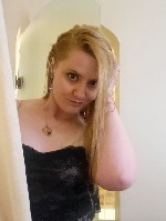 Я харизматичная,  ухоженная,  ненасытная блондина (180/85/33),  обожаю ощущать дыхание ,  язычек и нежные губы у себя между ножек.  .  .  Кончаю многократно.  Если ты :  вынослив,  опытен(или хочешь п ...