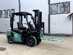 Электрический вилочный погрузчик Limgard iEV20.  Крупнейший производитель электрических погрузчиков в КНР.  Официальный партнёр KION Group (STIL).  

Мачта в максимальной комплектации 4800мм.  

М ...