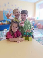 Детский сад поможет малышам подготовиться к школьным занятиям
Дети,  которые до школы посещали детский сад,  хорошо адаптируются и лучше подготовлены к новому распорядку дня,  который предлагает школ ...