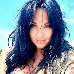 ЗАГОРЕЛАЯ ЭФФЕКТНАЯ БРЮНЕТКА ДЛЯ РУССКИХ МУЖЧИН КТО ПРЕДПОЧИТАЕТ ДАМ 50+ ...