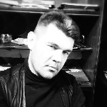 Приедешь ко мне.  Полностью разденешься.  Сначала поза 69.  Потом рачком трахну тебя.  А потом фантазиям нет предела.  И я хочу кончить в тебя много раз.  И одним вечером не обойдётся.  Будем каждый д ...