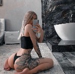 Здравствуйте мальчики приглашаю жду так же работаю на выезд Меня зовут света город Сальск 🌹 🌹🌹 всё соответствует всем увольно целую жду мне 24 года Рост 170 вес 55 грудь 3 час 2000р два 4000р ночь 700 ...