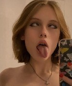 Разное объявление но. 3871463: Вика мне 22 года час 3500 два 6000 ночь 12000+7 929 773-49-21