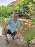 Приглашу кавказцев таджиков узбеков .  Люблю им отсасывать и когда они меня имеют.  Мне 47,  стройный пассивный нормальной внешности.  Я в Одинцово.  Место имею ...