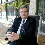 Здравствуйте,  господин/госпожа,  я честный аргентинский гражданин,  предприниматель.  Я выдаю кредиты всем серьезным людям,  которые могут мне их вернуть.  Если вы чувствуете нужду или испытываете фи ...