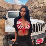 м.  Балтийская,  .  .  .  отвечаю пишите смс или 
перезвоните. ...