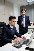 Юридическая компания «Налоговые споры» — это команда настоящих профессионалов в сфере налоговых споров.  
Наши юристы имеют высокую квалификацию и многолетний стаж работы,  которые позволяет им успеш ...