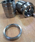 Запчасти, аксессуары объявление но. 3617550: Седло выпускное (малое) ЗИЛ -130 130-1007080 Р1 из высокопрочного чугуна,  сертифицировано