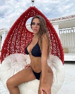 Приглашаю тебя на уникальное путешествие по миру чувственных ощущений.  Мои нежные прикосновения будут для тебя источником непередаваемого удовольствия и релаксации.  Позволь мне погрузить тебя в атмо ...