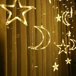 "Гирлянда луна и звезды .  
Длина :  3 метра
Высота :  1 метр

Цвета :  тепло жёлтый и разноцветные.  

Доставка по всему Узбекистану по договоренности.  

Если оптом брат есть скидки.  " ...