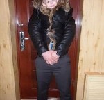 ищу девушку для отношения.  .  создания семьи.  .  .  .  люблю секс и 69.  .  .  и привыкай халат носить на голое тело я его буду переодически задирать его.  .  .  и твой КЛИНТОН будет блестеть как ме ...