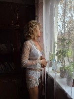 Интим-девушки, индивидуалки объявление но. 4319315: Пр.  Энтузиастов.  С удовольствием встречусь со взрослым,  воспитанным мужчиной от 40 лет.  От 2500
