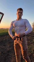 Двое спорт акта.  Вирт с двумя большими 19 и 20 см.  
Писать только тем кто готов встретиться.  Тг @Nitin_0071
У нас жарко,  есть свой канал с большим количеством личного видео ...