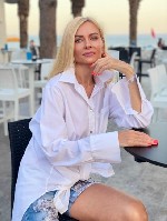 Ищу постоянного партнера для нечастых встреч,  парня или девушку.  Готова помогать материально,  возможно с проживанием,  помогу с переездом.  
Подробнее в телeграм @clubclassica ...