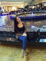 Моя горячая страсть и огненные объятия готовы погрузить тебя в мир ярких ощущений и фантазий.  Со мной ты узнаешь,  что такое истинное наслаждение и насыщенность каждого момента.  Доверься мне,  и я п ...