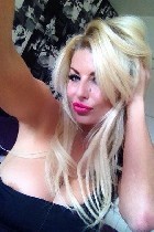 Девушка, ищу парня объявление но. 3455223: Играю со своими дырочками до сквирта и твоего оргазма