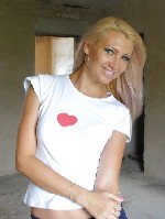 Девушка, ищу парня объявление но. 4073447: Секс в машине