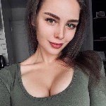 Яркая внешность и яркий темперамент,  далеко не все мои
достоинства.  Я жажду страсти,  любви и секса.  . ...