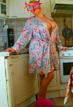 Теща,    соседка,    тетушка,    еб.    .    вая училка)Пошалим?Яркая блондинка с бюстом 7!35 лет.    Покажу все свои прелести.    Есть игрушки.    Ваимная мастурбация.    Вирт в Ватсапп,    вайбер,   ...