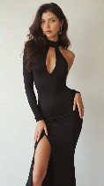 Горячая и темпераментная девушка,  которая любит качественный секс.  Могу быть ласковой,  но чаще всего показываю свою дикую сторону.  В постели активная,  мокрая и очень ненасытная.  Если готов к реа ...