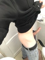 Ищу любовницу,  сразу скажу пишут много дрочеров,  поэтому будь готова созвониться по видео связи просто пообщаться.  
Мои данные 181/75/18
24 года
Стрелец
Спортсмен
Без зппп.  
В личные отношен ...