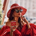 💫 Приветик!♥️Спасибо что заинтересовалась моим обьявлением♥️ Я предлагаю работу в закрытом мужском клубе!Работаем 50/50,  ценовая категория от 10тысяч и выше,  возможно с проживанием.  💰 Это та работа ...