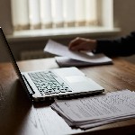 Компания оказывает услуги по досудебному возврату задолженности с юридических лиц.  
Оптимальным способом взыскания задолженности с юридических лиц является досудебное урегулирование спора.  Оно прин ...